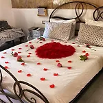 Апартаменты Casa Delle Sirene 5 Minuti Mare Boccadasse