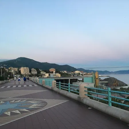 Casa Delle Sirene 5 Minuti Mare Boccadasse Apartman