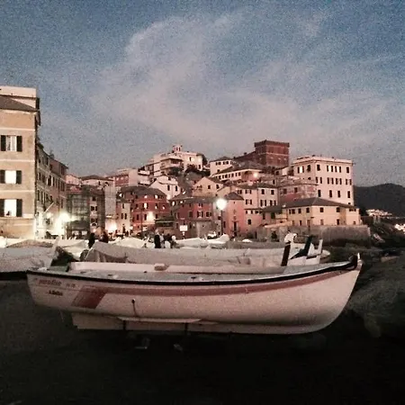 Casa Delle Sirene 5 Minuti Mare Boccadasse Apartman