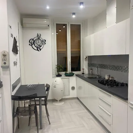 Appartamento Casa Delle Sirene 5 Minuti Mare Boccadasse *